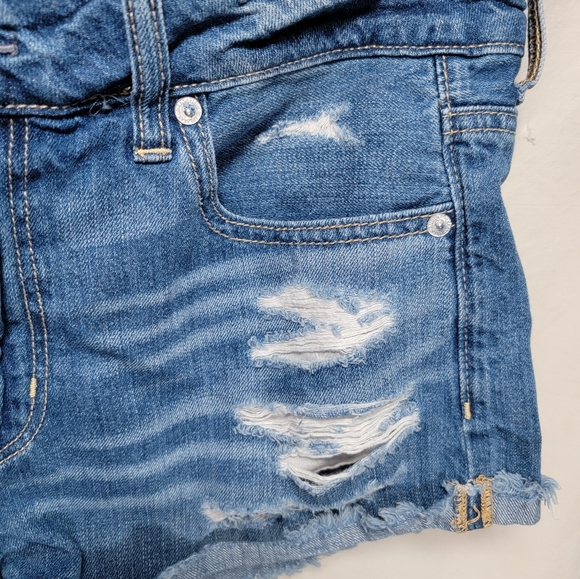 American Eagle Outfitters size 8 disused jean shorts in great shape. - Picture 6 of 7
